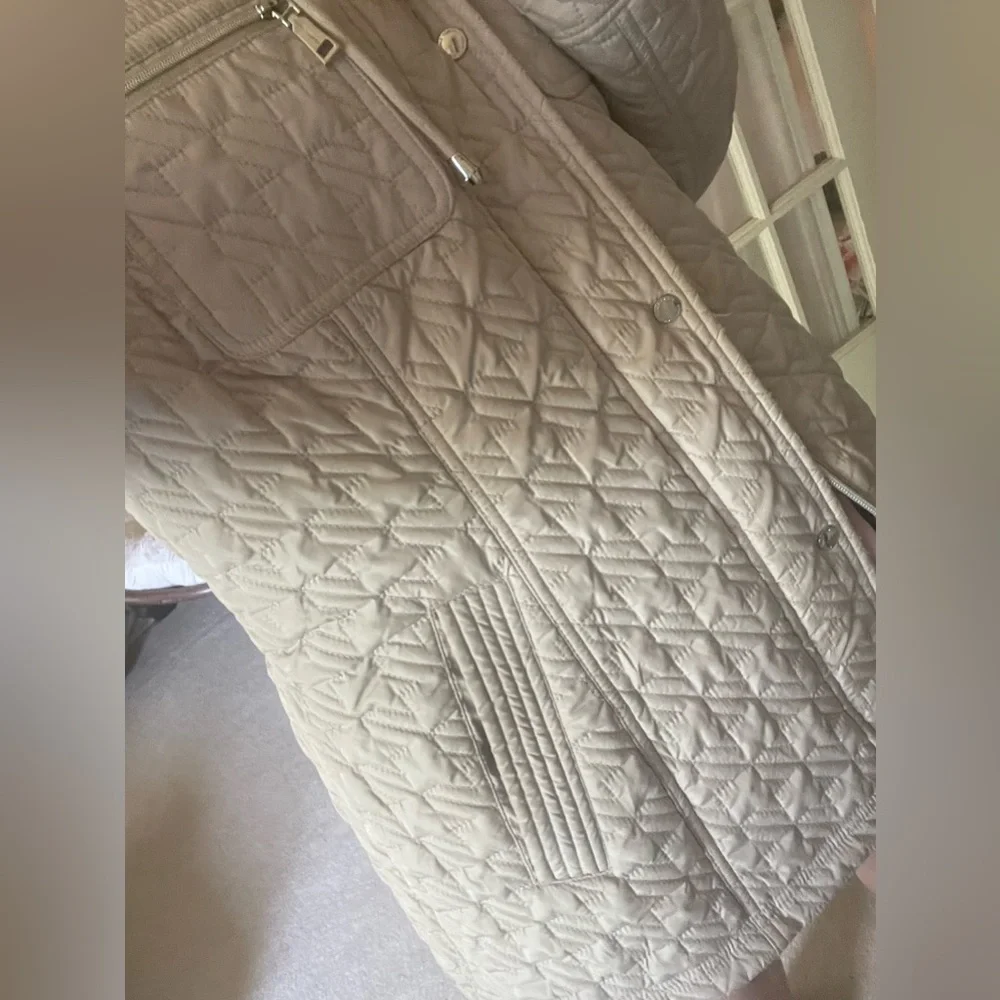 Jacket - Picture 2 of 2